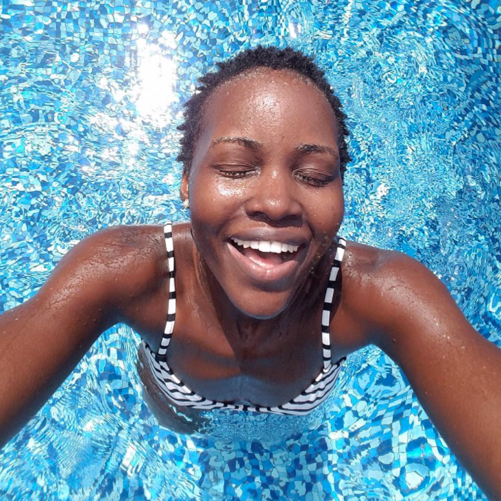 16 Low Maintenance Vacation Hairstyles That Are Celebrity Approved
